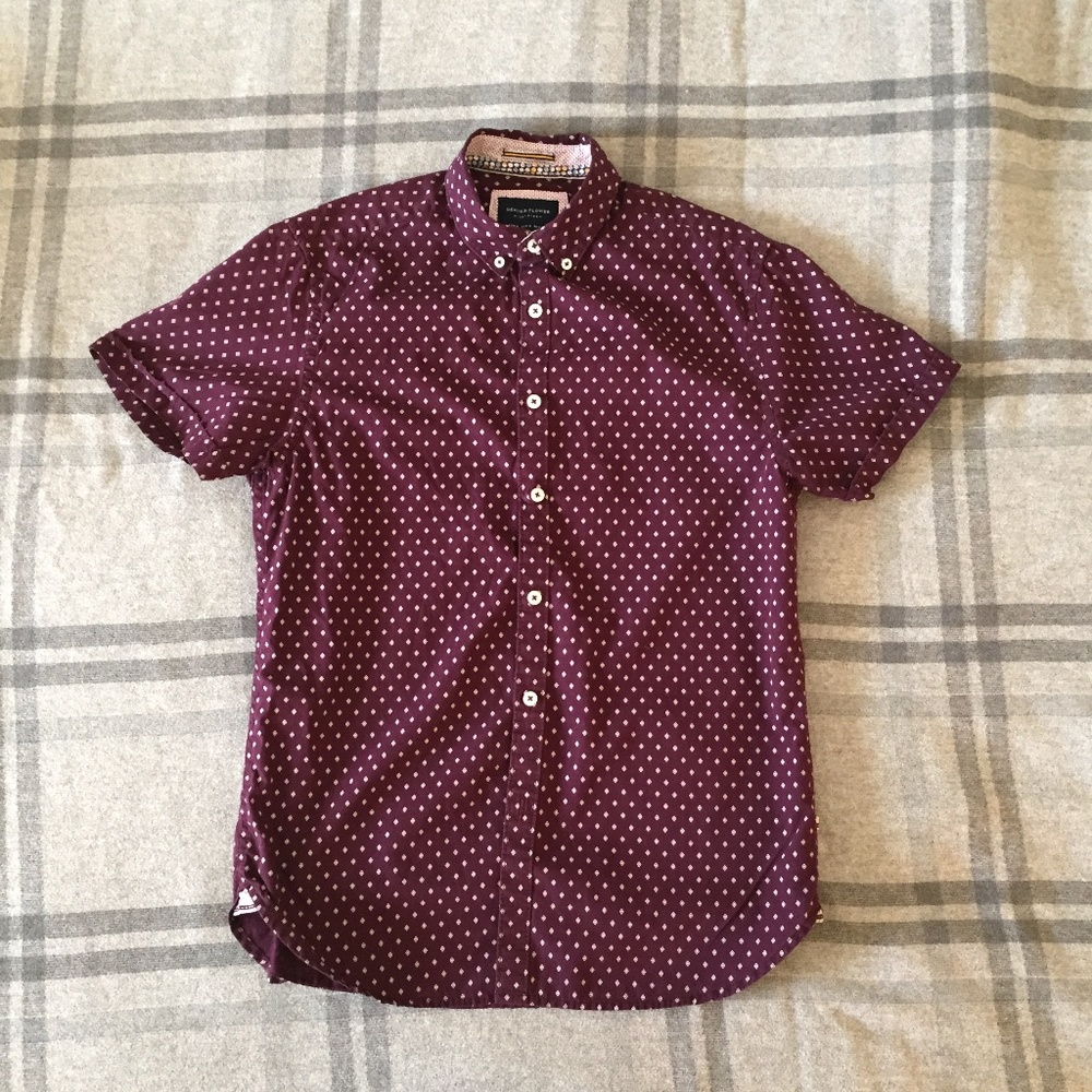 Men's Slim Fit Short Sleeve Shirt